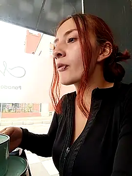 Samyra_Biker12 Live XXX-Chat