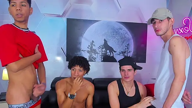 Pokazy przed kamerką – Spicy_guys