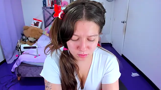 Luna_Analya Chat XXX live