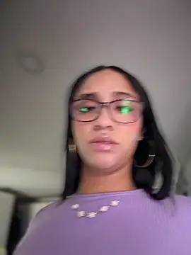 Isabella-Teen: онлайн-секс-чат