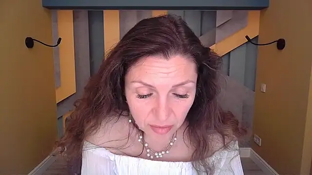 EllaLong লাইভ XXX চ্যাট