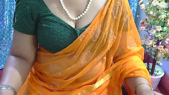 Mallu_Manisha's Live Chat Room