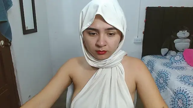 Chatroom XXX en direct de Thalian