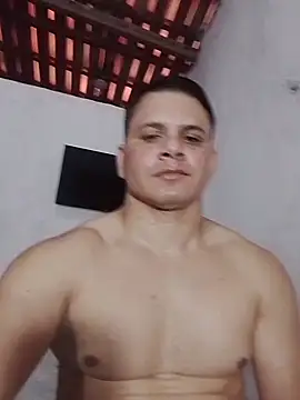 Castrob95 Live XXX-chat