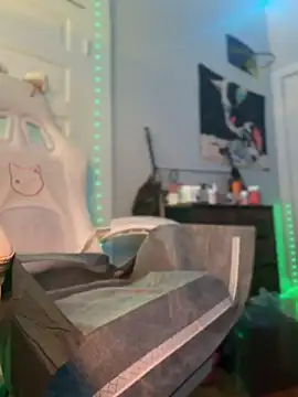 Lunalovesyou8's Webcam Show