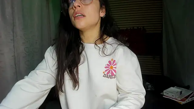 rosse_2504のライブXXXチャット