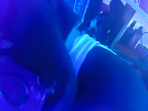 gurlnips Chat XXX in diretta