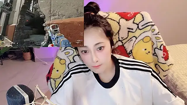 Daisy-77 现场XXX聊天