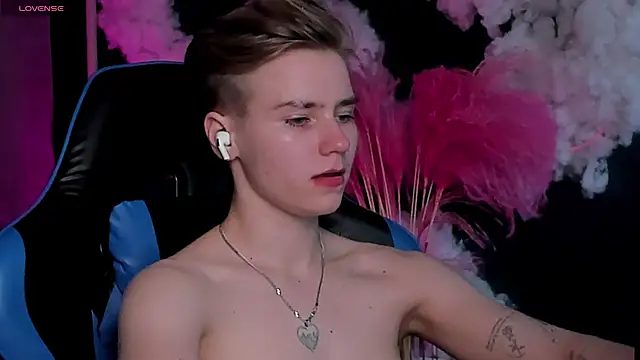 Jean_Wilsons Adlı Modelin Canlı XXX Sohbeti