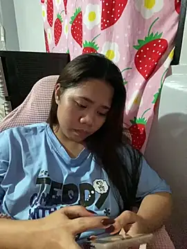 Chat +18 de _UrSingleMamiBella_ ao vivo