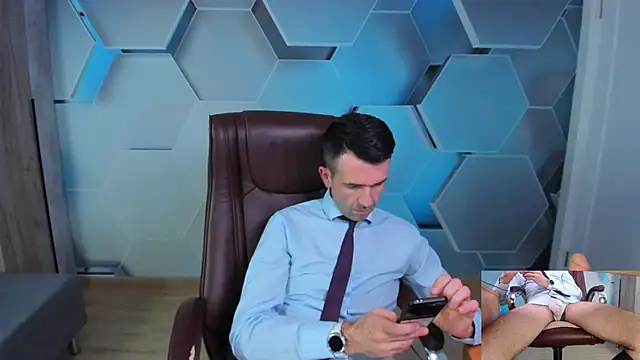 Chat XXX Live SteveTiger