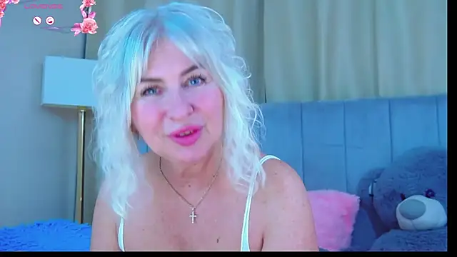 Barbie_Blond_のライブXXXチャット