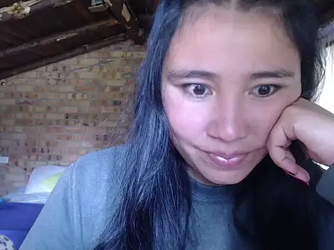 magiadeisis 即時 XXX 聊天