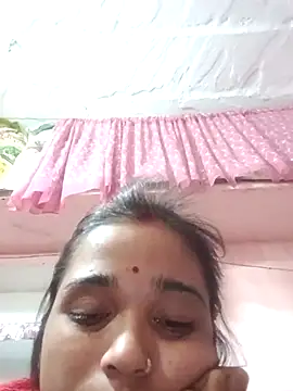 Deepjakolirr Show in webcam