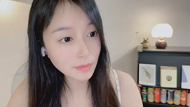 Onechestnut 现场XXX聊天