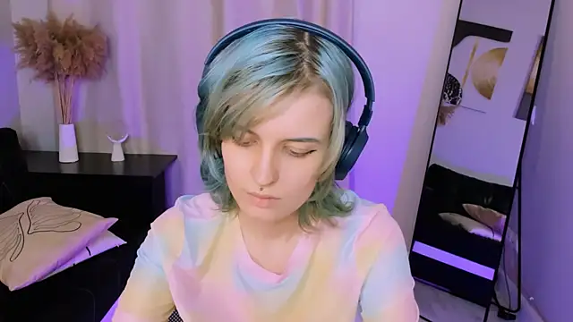 NikaBabyX: онлайн-секс-чат