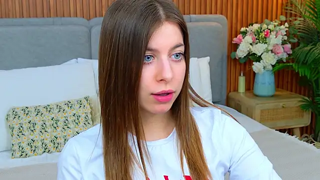 Chat +18 de Sandy_Edvards ao vivo