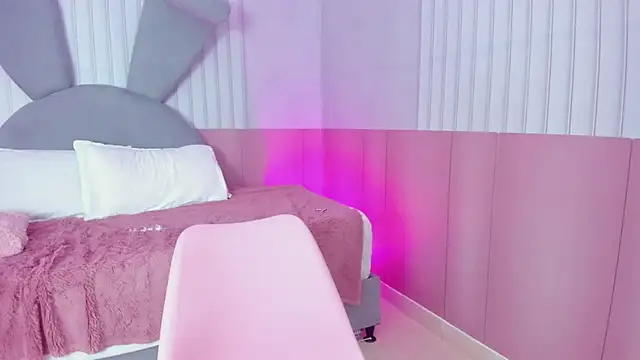 Eva_honey – Live XXX-chat