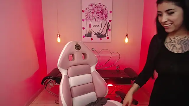 Czat XXX na żywo – Adri_gomez_x