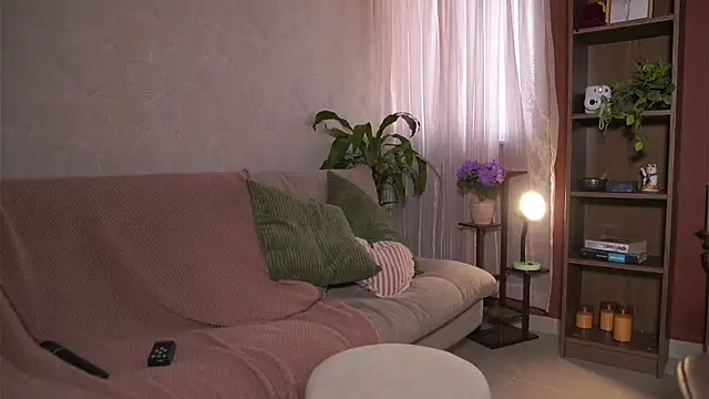 Czat XXX na żywo – HannahEvanss