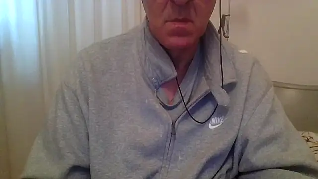 ANONIMO7735 Pertunjukan Webcam