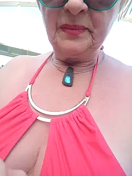 Hot-Muci's Webcam Show