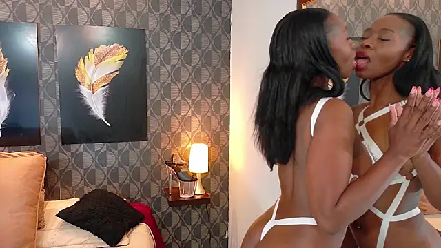 แชท XXX สดของ ScarleetSmith