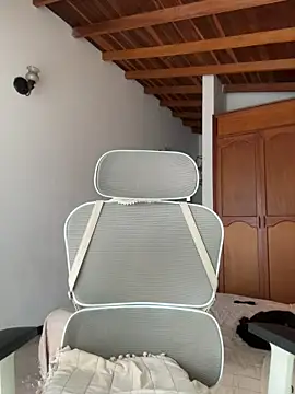 GabriSaenz webkamerás műsora