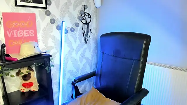 Nova_SIN's Live XXX Chat