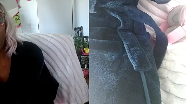 alys_at_college: онлайн-секс-чат