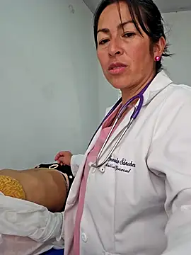 JustSamantha_ Chat XXX in diretta