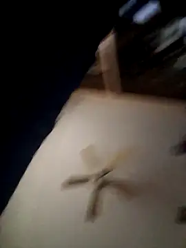 Everlyrose27's Webcam Show