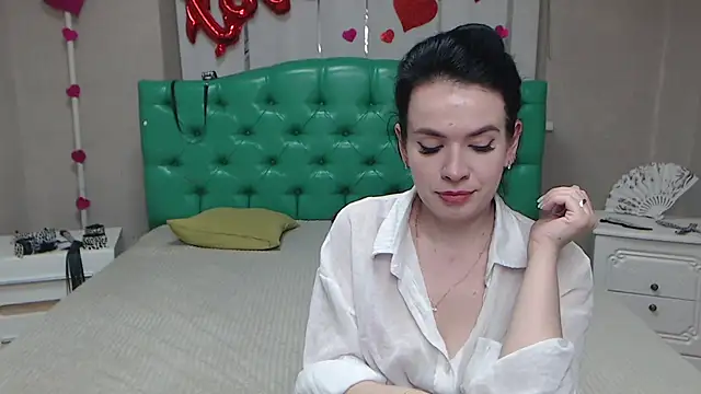 XXX chat uživo modela JasmineKouch