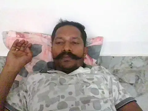 hosur_horny Pertunjukan Webcam