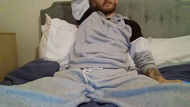 Chat +18 de feetlovrr94 ao vivo