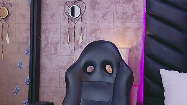 MarilynFoox – Naživo XXX chat