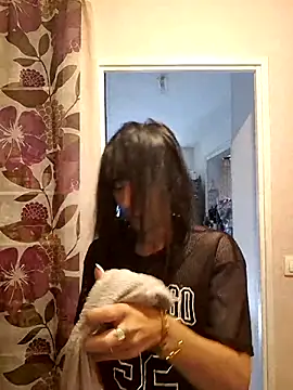 XXX chat uživo modela misscectito13