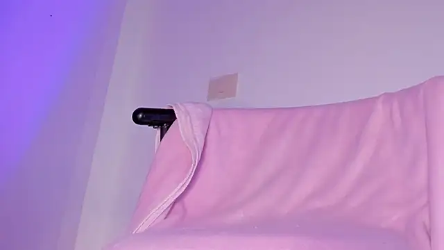 Swt_skinny_ – Naživo XXX chat