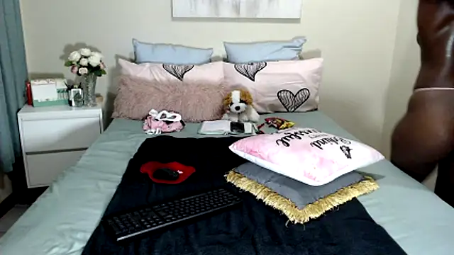 XXX chat uživo modela FitSelina66