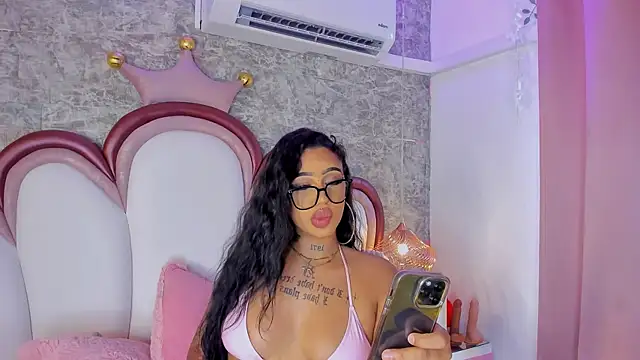 Mia_Jansen 现场XXX聊天