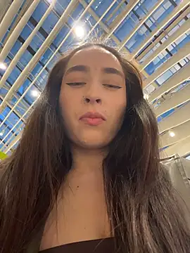 Chat XXX Live Holly_Play