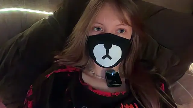 Tvoy_Medvezhenok Chat XXX in diretta