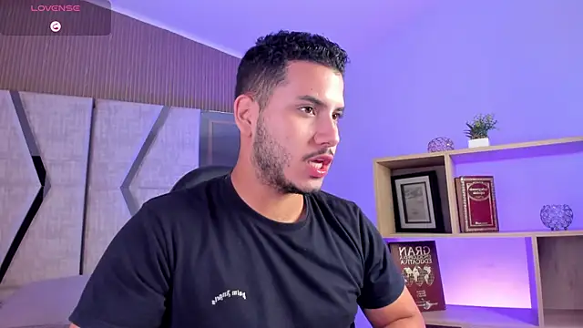 Axel_grey_ élő XXX-chatje