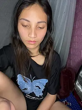 July_sexy69's Webcam Show