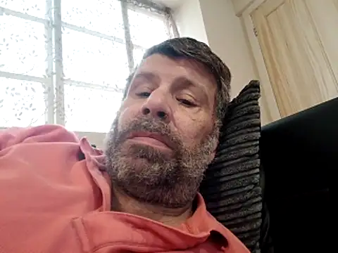 stud2512n Live XXX chat