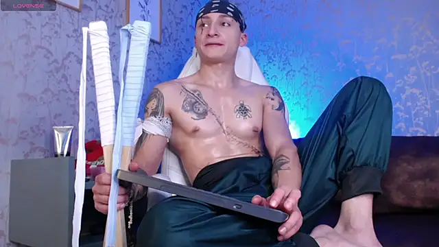 Chat XXX en directo de DIEGO_JONES