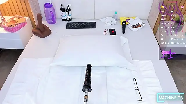 XXX chat uživo modela bounce_katty