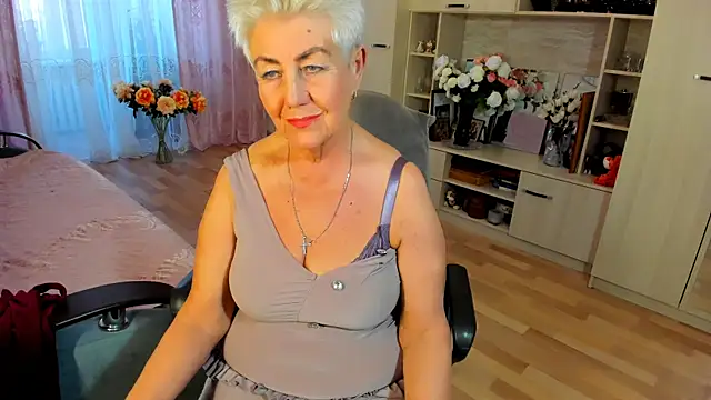 Chat XXX en directo de HotandMature