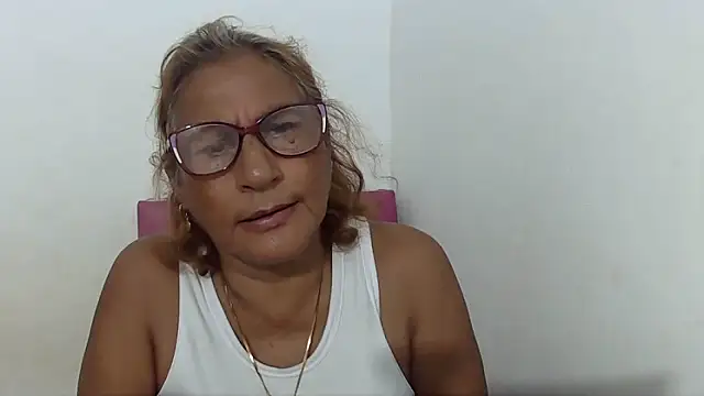 charrysexy1 即時 XXX 聊天