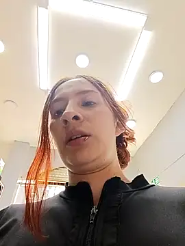 Chat XXX ao vivo de Samyra_Biker12